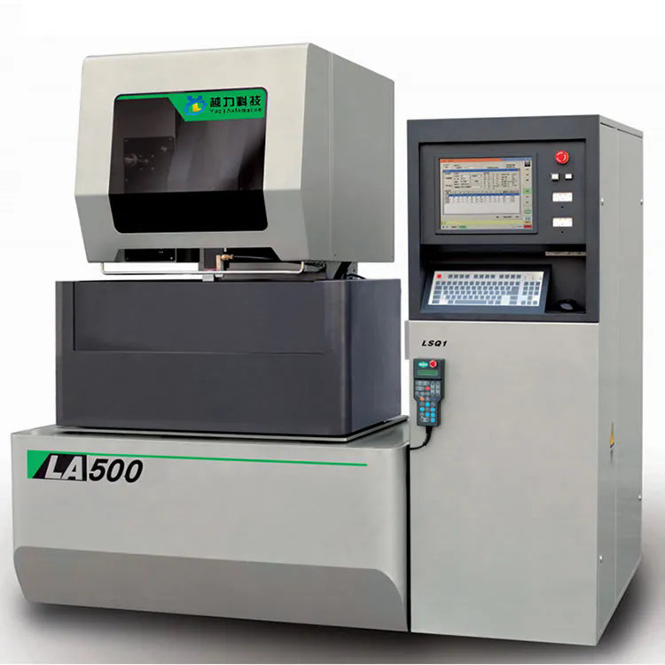 CNC لیتھ مشین کی خصوصیات کیا ہیں؟